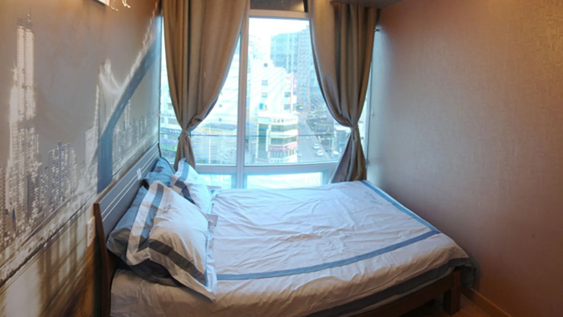 Story Guesthouse Пусан 2*,